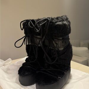 Moon Boot Women's Black Fur Boots